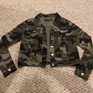 📣FLASH SALE EVERYTHING $13 & UNDER📣